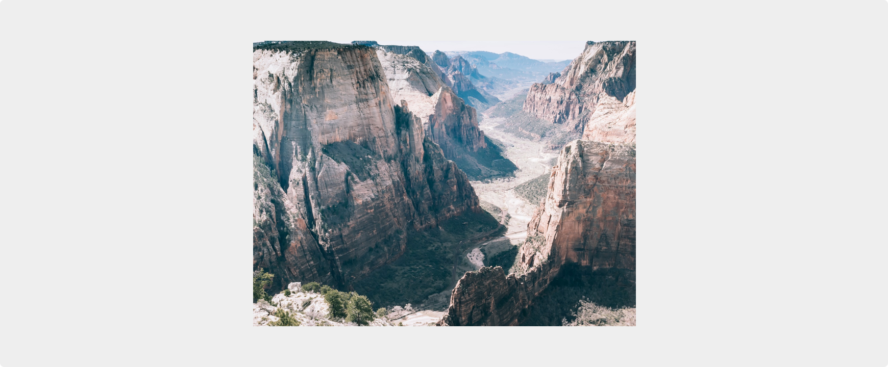 Detail medium photo (375x280) example